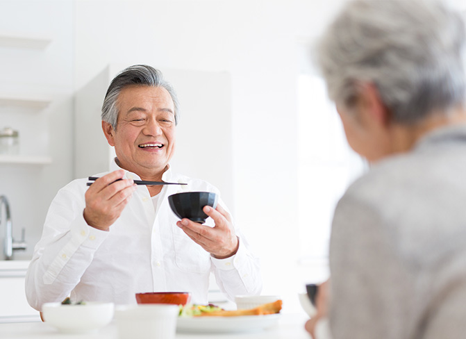 食べ物の温度を感じやすく美味しく食べられる